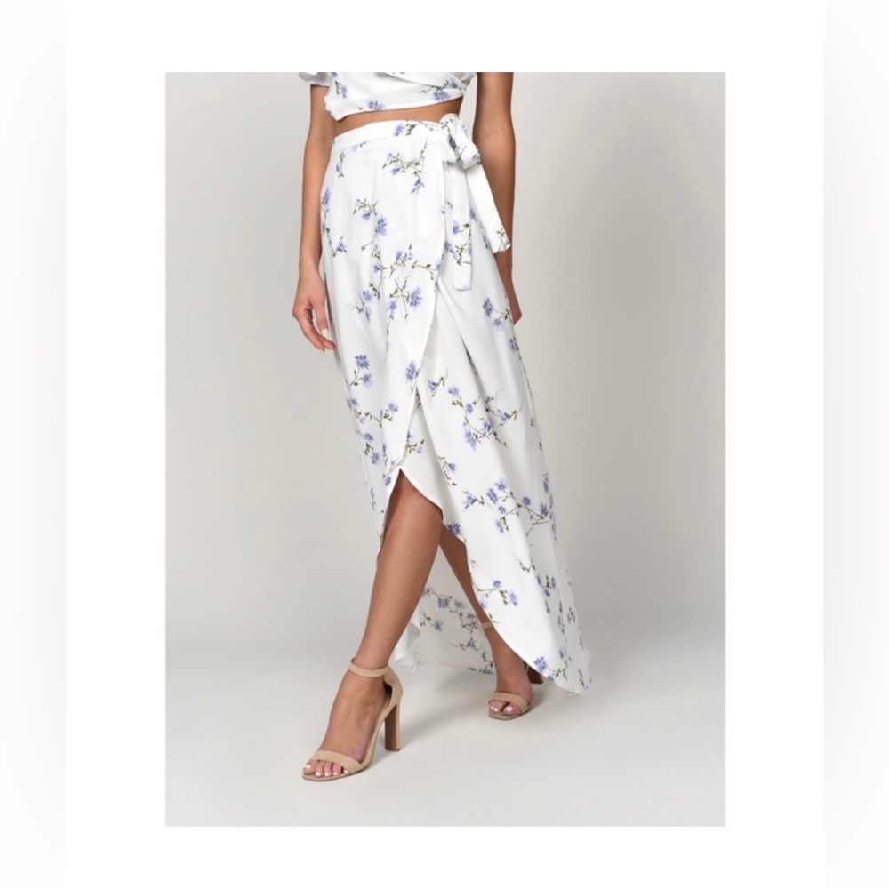 Tobi | Floral Wrap Maxi Skirt, Size XS ✨